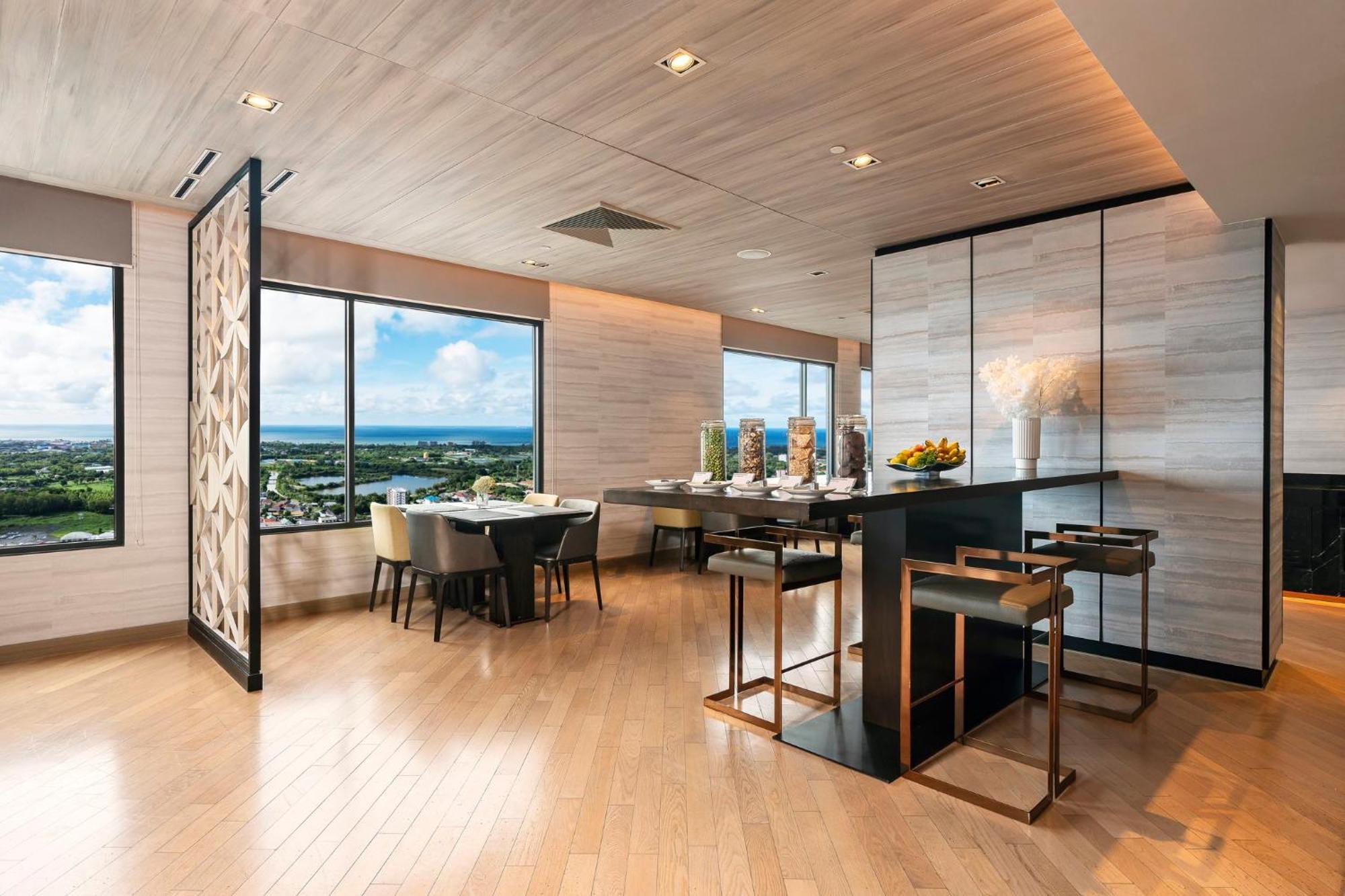 Holiday Inn & Suites Rayong City Centre By Ihg Zewnętrze zdjęcie