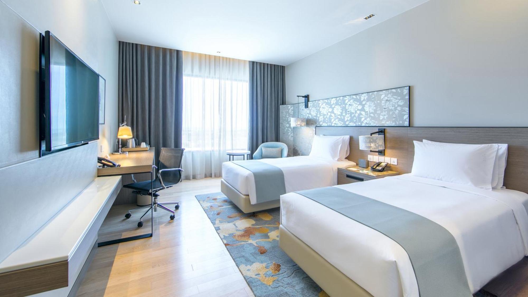 Holiday Inn & Suites Rayong City Centre, An Ihg Hotel Zewnętrze zdjęcie