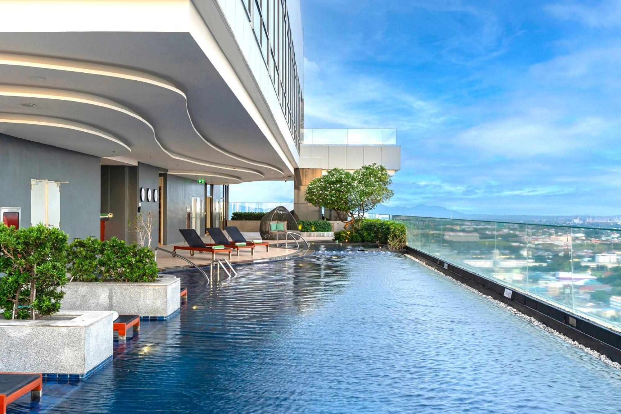 Holiday Inn & Suites Rayong City Centre By Ihg Zewnętrze zdjęcie