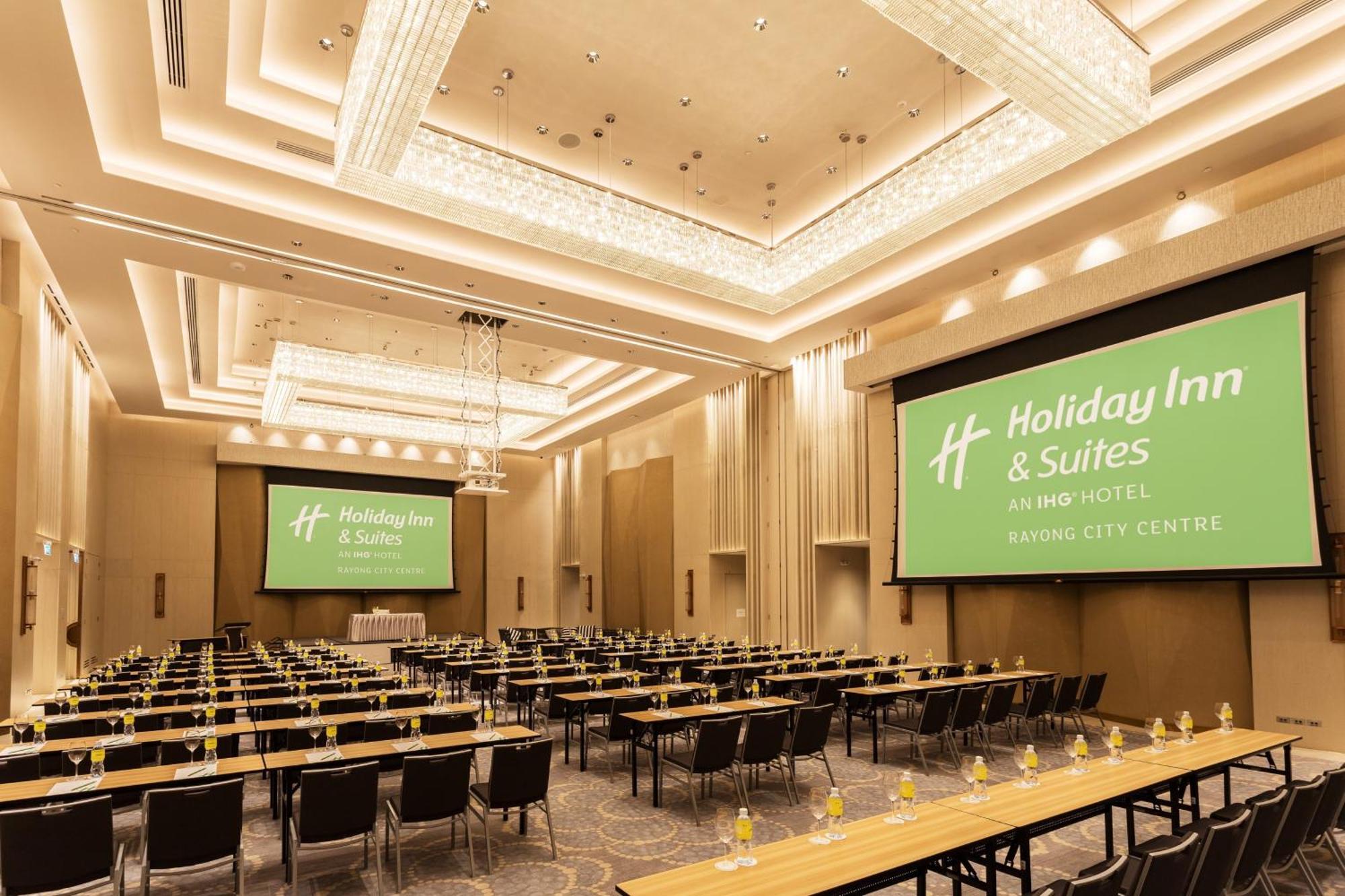 Holiday Inn & Suites Rayong City Centre By Ihg Zewnętrze zdjęcie