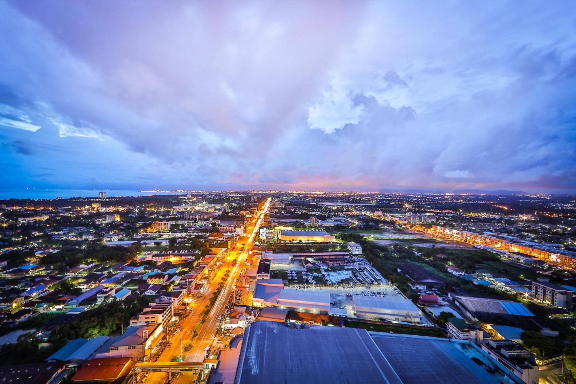 Holiday Inn & Suites Rayong City Centre By Ihg Zewnętrze zdjęcie